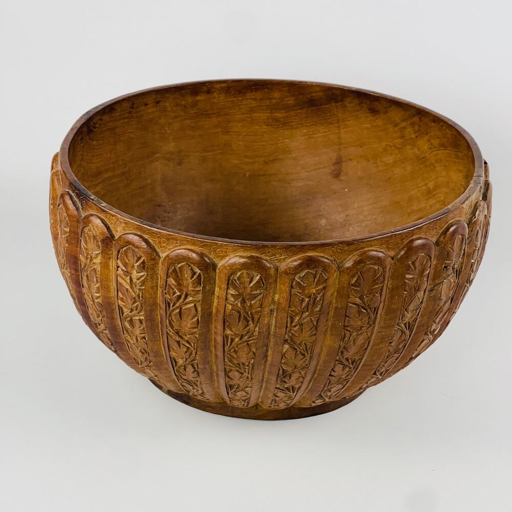 Vintage Wood Carved Floral Large Bowl 9 3/4 x 5 3/4”